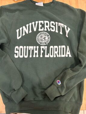 University of South Florida/USF champion sweater, small